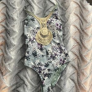 Rue one piece swimming suit